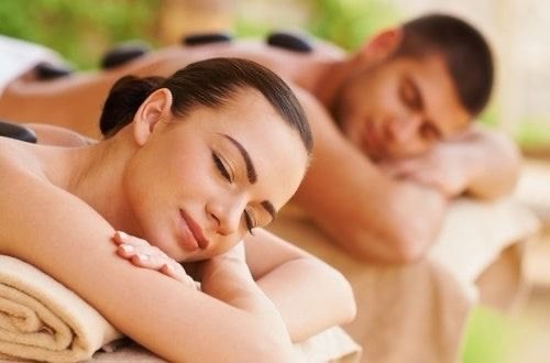 Couples massage